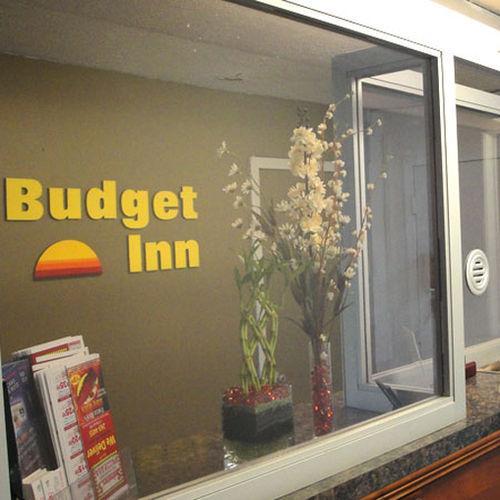 Budget Inn Ontario Ontario Center Exterior foto